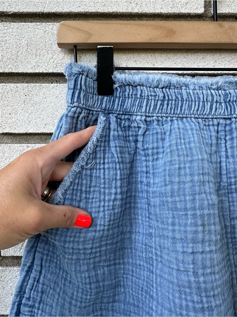 Aerie Gauzy High Waisted Blue Cotton Raw Edge Lounge Shorts M Pockets Beach - Picture 6 of 13